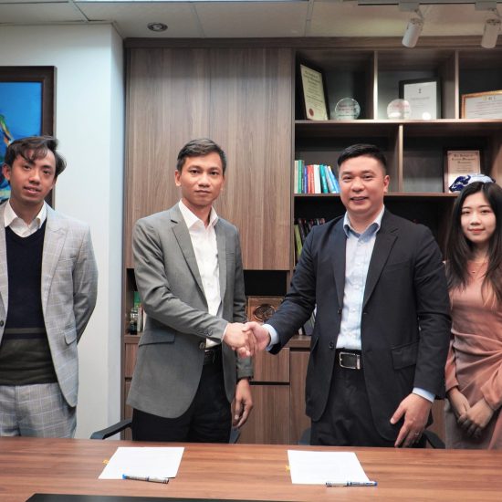 LỄ KÝ KẾT THỎA THUẬN HỢP TÁC CỘNG ĐỒNG CỐ VẤN TÀI CHÍNH VIỆT NAM - VWA VÀ CÔNG TY CỔ PHẦN WIGROUP